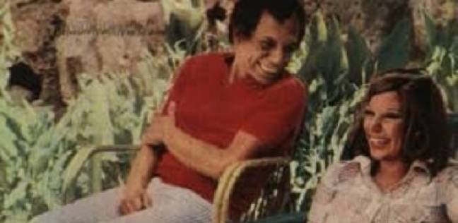 عادل إمام ينشر صورة نادرة مع زوجته