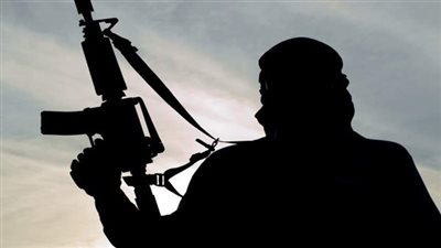 عملية اعدام بشعة نفذها داعش ... قيدوه ووضعوا المتفجرات بخوذته (صور)