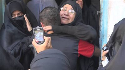 قصة فاطمة التي احتضنت ابنها لتحميه من «هجوم العريش».. أنقذته واستشهدت