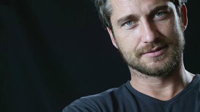 نجم شهير يتعرض لحادث سير مروع... وهذه حالته الصحية