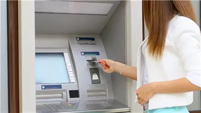 عشان تعمل حسابك . .  بنوك مصرية تعلن رفع رسوم هذه الخدمات المصرفية