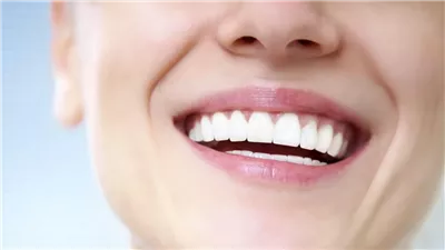 5 طرق طبيعية تفاجئكم بأسنان جذابة وناصعة البياض خلال ايام