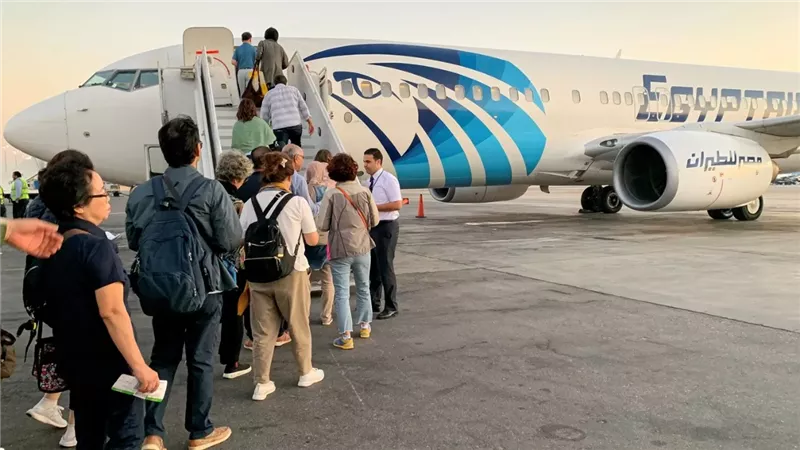 بدء العمل بالتوقيت