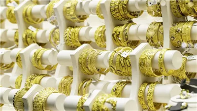 الهدوء الذي يسبق العاصفة مفاجآت في اسعار الذهب اليوم اعرف الجرام وصل لكام النهاردة