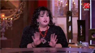 ربنا يستر....بسنت يوسف على خطى ليلى عبد اللطيف ترعب القلوب بعد كشفها عن ما سيحدث لمصر عام ٢٠٢٥