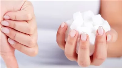 ماذا سيحدث إذا توقفت عن تناول السكر تمامًا | لن تصدق النتائج خاصتنا للكوليسترول والكبد والوزن