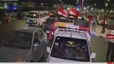 شاهد.. مسيرة داعمة للرئيس السيسى فى السويس