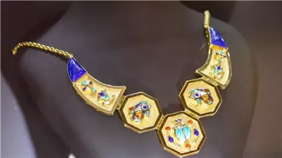 بعد بيان المركزي أسعار الذهب تضرب بكل التوقعات عرض الحائط وعيار ٢١ يسجل سعر جديد