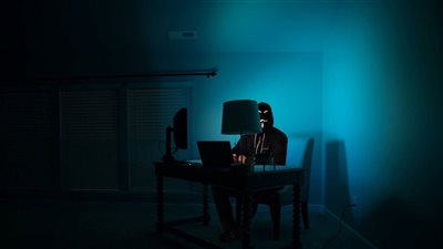 سبب مقتل طفل الدارك ويب ونكشف ألاضرار وما تخفيه شبكة الدارك ويب