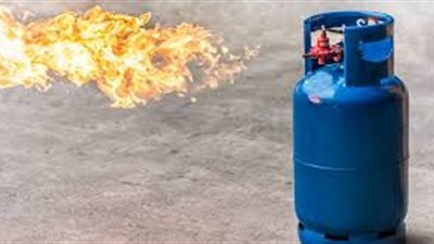 حادث مؤلم وفاة 3 أطفال واصابه والدتهم بحروق خطيره الأنبوبة خلصت عليهم