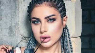 حليمه بولند تثير ضجه على مواقع التواصل الاجتماعي بصوره لها خلف القضبان