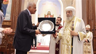 سر تكريم البابا تواضروس لـ هشام طلعت مصطفى وعلاقته بكنيسة الرحاب