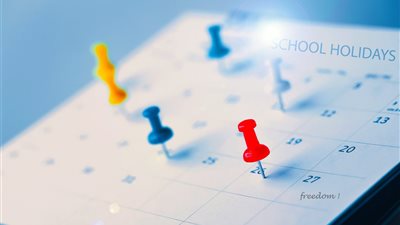 عطلات بالجملة  .. مفاجأة للملايين بشأن الإجازات في شهر يونيو القادم 