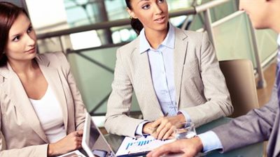 ملتقى توظيف لشركة توفر فرص عمل برواتب تتجاوز 13,000 جنيه يلا جهز اوراقك