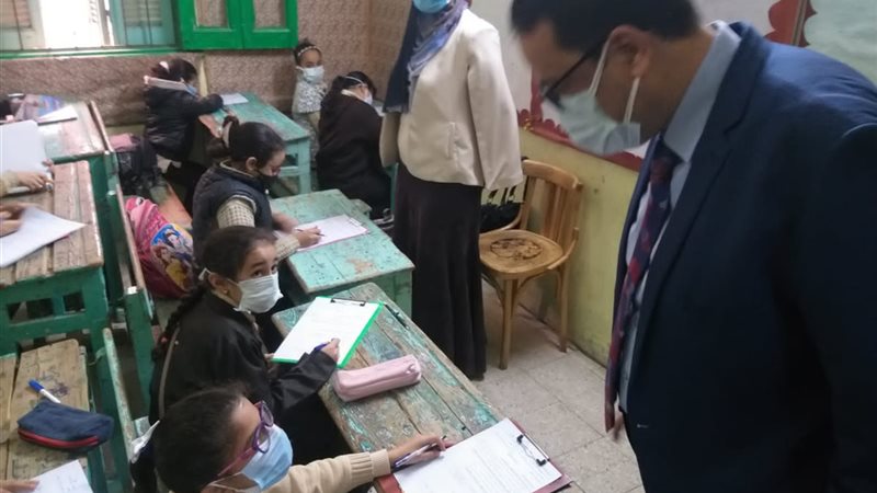 طلاب الصف الرابع