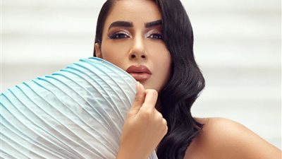 برسالة غامضة جوري بكر تعلن انفصالها عن زوجها رسميا