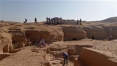 الباحثون يعلنوا عن اكتشاف مذهل بالقرب من الاهرامات يقلب المفاهيم رأسا على عقب