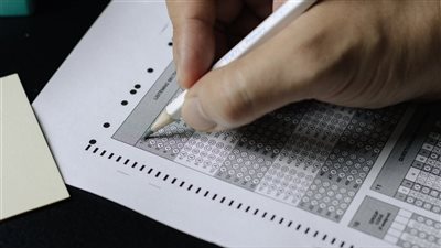 هتسقطكم لطلاب الثانوية العامة احترسوا من استخدم تلك الأنواع من الأقلام فى الامتحانات