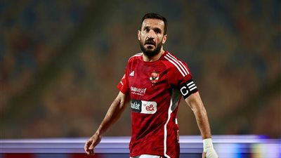 الأهلي يحدد مدة غياب علي معلول ويجهز 3 بدائل له للمشاركة بنهائي أفريقيا