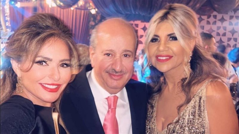 زواج صابرين يثير