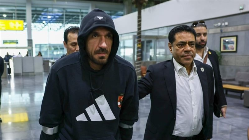 الأهلي يعتمد على