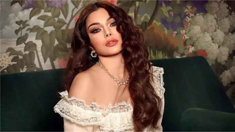 هيفاء وهبي تتصدر