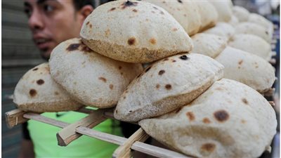 هتاخد كام رغيف ببطاقة التموين ؟ نكشف حصة الفرد والأسرة عقب رفع سعر الخبز المدعم لـ 20 قرشا