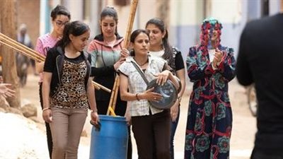 اعرف السبب وراء شهرة نجوم فيلم رفعت عيني للسما في فرنسا 