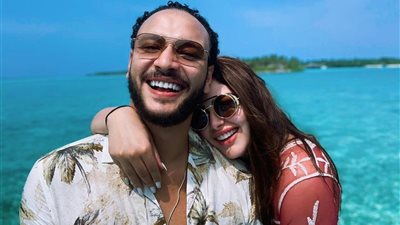 ليلى عبداللطيف تثير الجدل بتوقعاتها بإنفصال هنادي مهنا وأحمد خالد صالح والثنائي يرد 