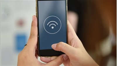 مشكلة انتهاء باقة الإنترنت بسرعة.. خبير يوضح الأسباب وحل التحديثات التلقائية