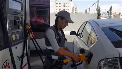هل تم زيادة اسعار البنزين لجنة التسعير التلقائي تحسم جدل رفع سعر الوقود في مصر 