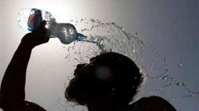 هجوم ظواهر جوية على البلاد . . الطقس السيئ يضرب مصر من جديدة تقرير الأرصاد يحذر من ارتفاع درجات الحرارة 