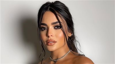 الفنانة أسماء جلال تكشف حقيقة ارتباطها برجل أعمال مصري