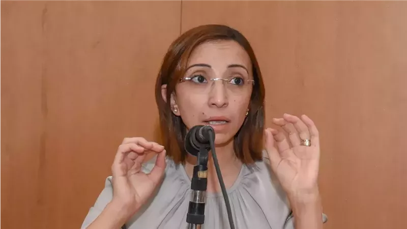 محمد الباز يكشف حقيقة