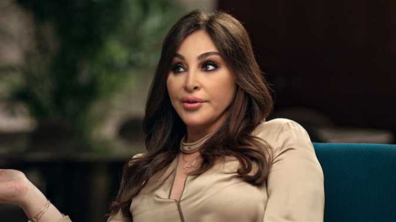 اليسا تكشف تفاصيل