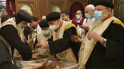 الفرحة تغمر قلوب سكان مدينة ٦ أكتوبر بعد تدشين كنيسة العذراء والانبا كاراس اليوم