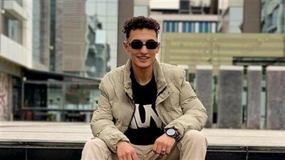 استدعاء نجل أحمد رزق لسماع أقواله .. تفاصيل جديدة بعد وفاة عامل دليفري