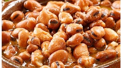 تناول الفول بهذه الطريقة تدمر صحتنا...اعرف افضل الطرق للاستفادة من الفول واضراره الصحية على القلب ومرضى الكوليسترول