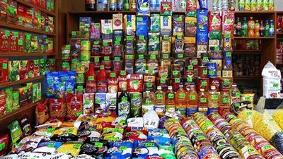 متى تنخفض أسعار السلع والمنتجات في الأسواق؟.. عضو شعبة الغذاء يرد