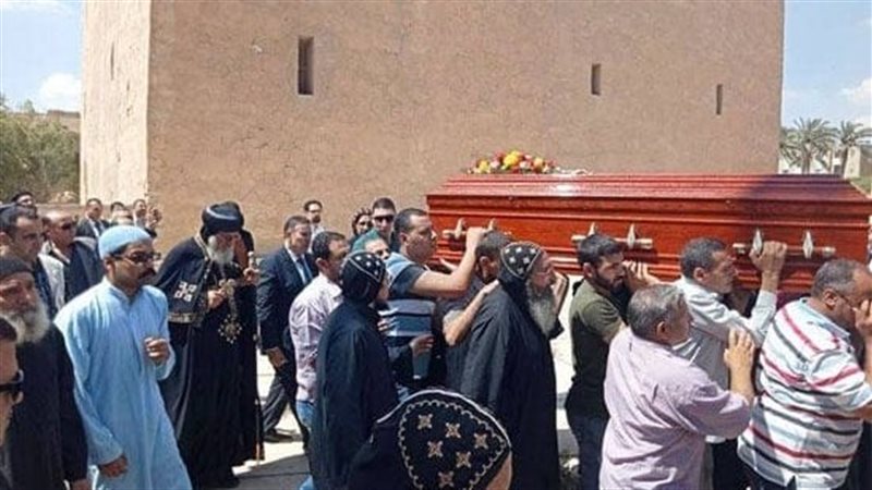 رقد على رجاء القيامة