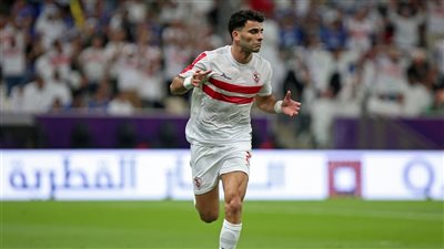 مفاجأة بشأن موقف زيزو .. تفاصيل جلسة نجم الزمالك ووالده مع رئيس النادي