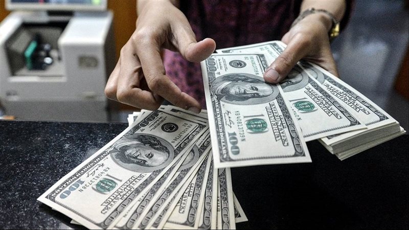 سعر الدولار في أكبر