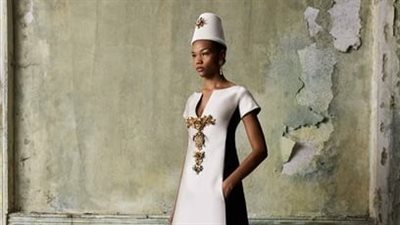 ما هو سر فستان أصالة المعدل بسبب تصميمه الغريب في مهرجان قرطاج؟