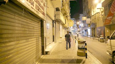 تطبيق مواعيد جديدة لغلق وفتح المحلات التجارية والمولات والمقاهي 