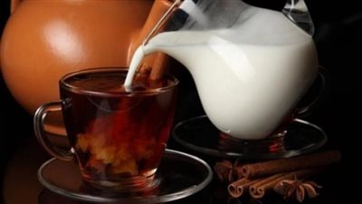 حافظ على قلبك والكوليسترول قهوة وشاي بعدم الإفراط فى شرب الشاى او وضع اللبن والسكر بكميات 