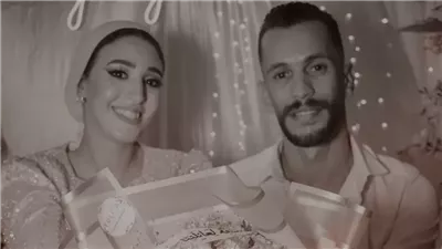 فنان يطلب التهنئة من المتابعين بعد أن تخلى عنه الفنانين في حفل خطوبة ابنته