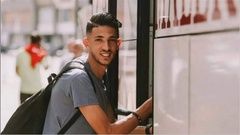 تكليف فريق من المحامين