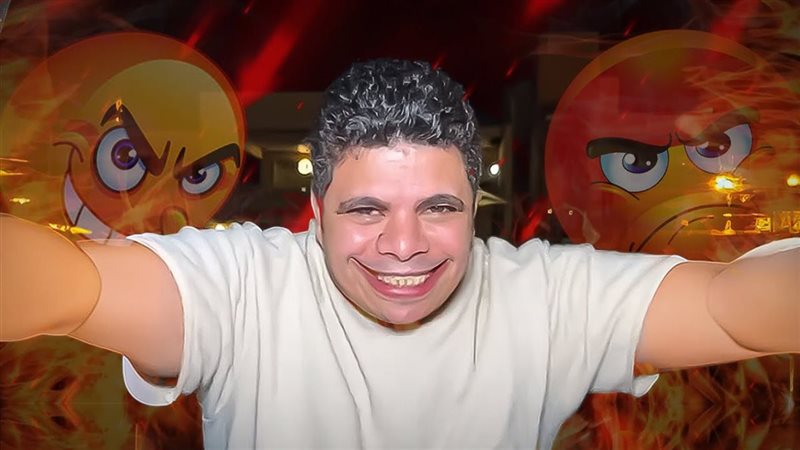 عمر بيلا يتعرض لهجوم