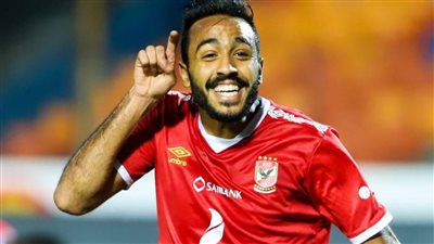 عمرو اديب معلقا علي مشاركه كهربا امام سموحة بعد قرار ايقافة