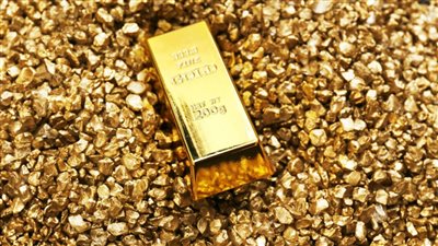 مش عاوز يرخص تاني سعر الذهب اليوم في الصاغه يصدم التجار